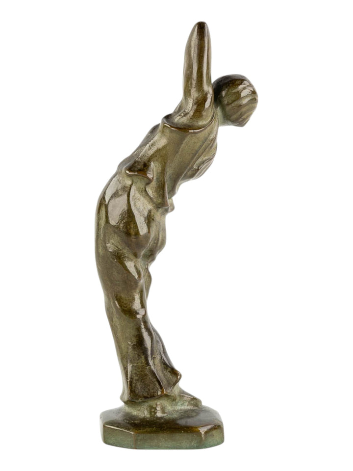 Art Deco bronzen sculptuur van een vrouw attr. naar Max le Verrier