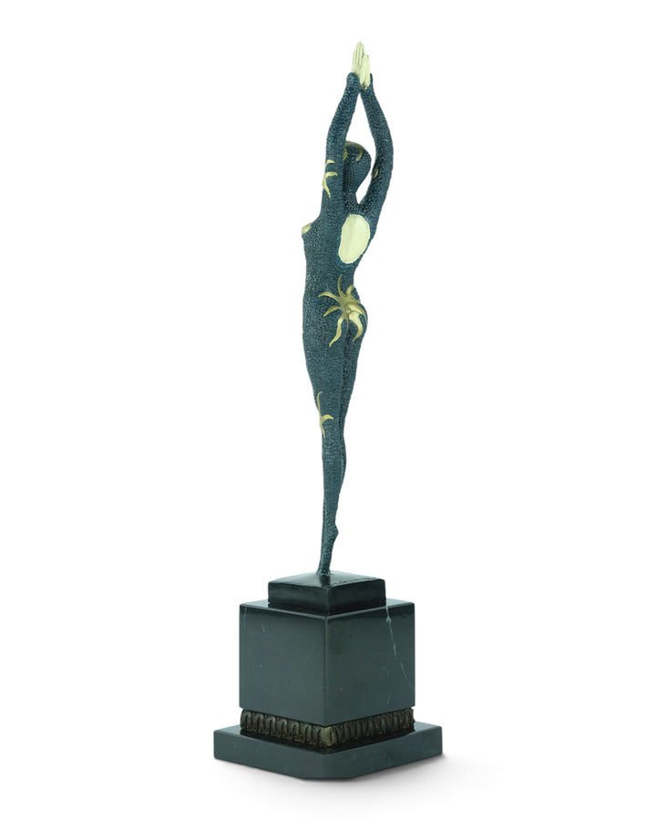 Scultura in bronzo di una ballerina 'stella marina' in stile Art Déco