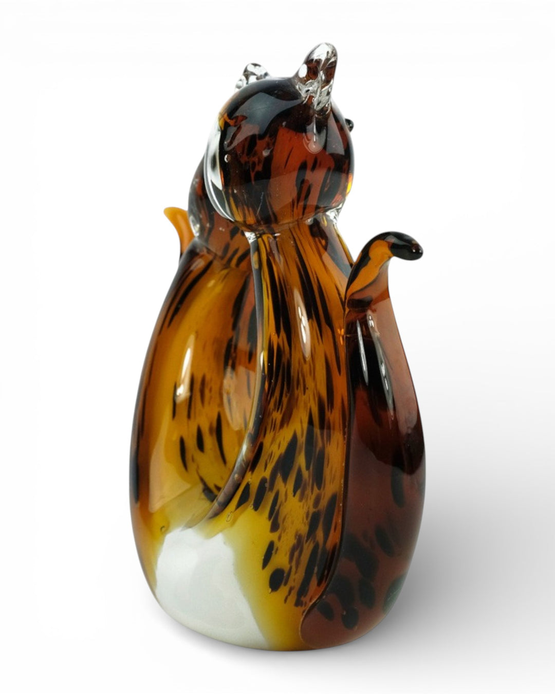 Glazen sculptuur van een kattenpaar