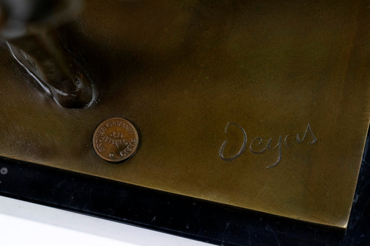 Escultura de bronce “La pequeña bailarina de catorce años” inspirada en Degas