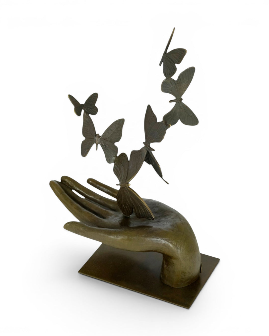 Moderne Bronzeskulptur einer Hand, die Schmetterlinge freigibt