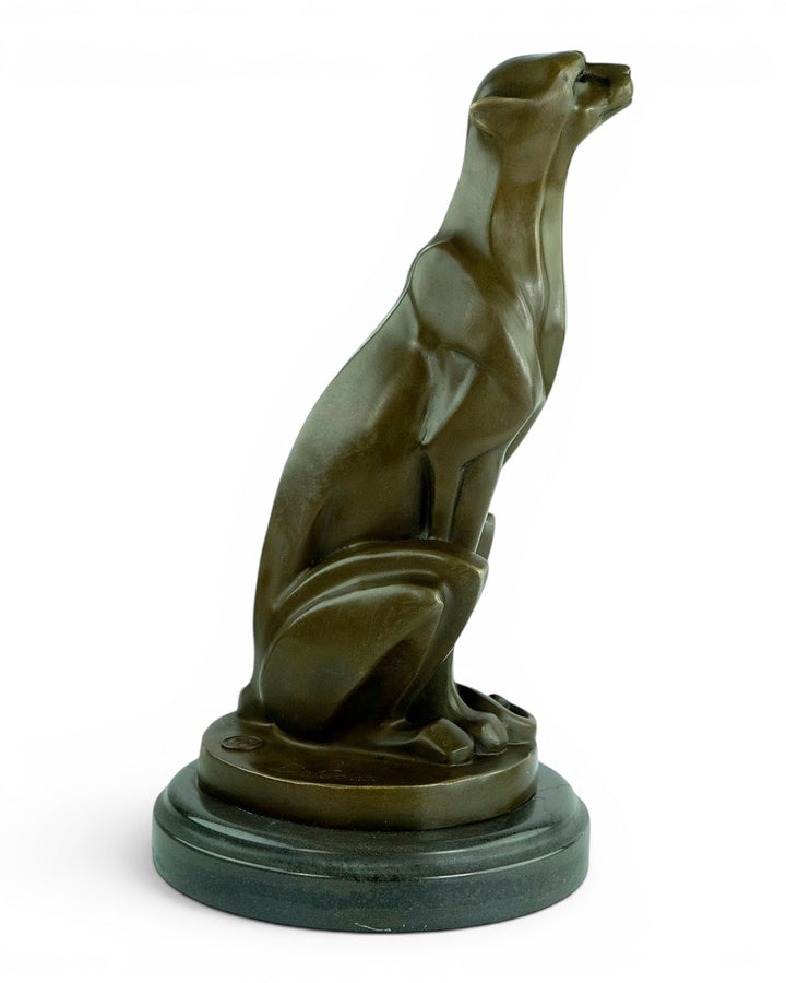 Bronzeskulptur eines sitzenden Geparden im Art Déco-Stil