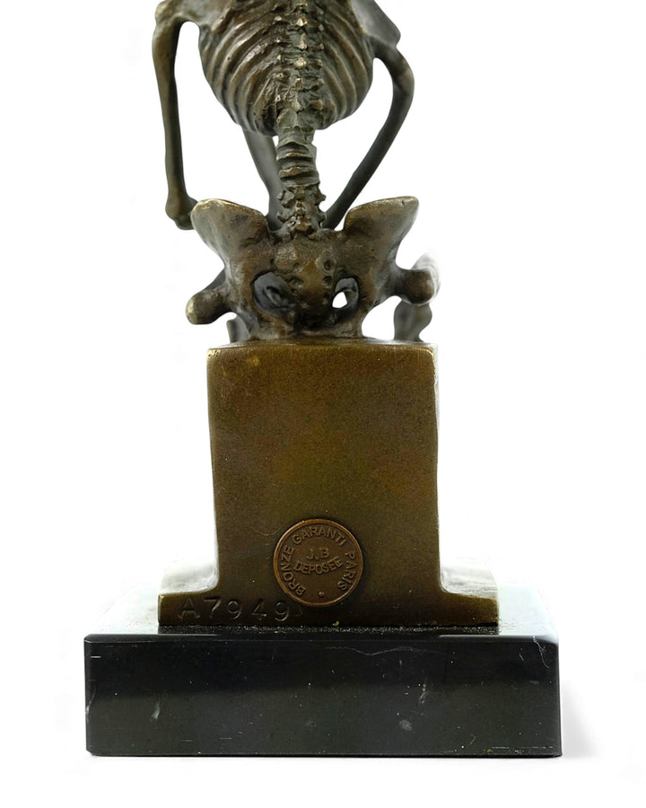 Bronzeskulptur eines skelettierten Denkers (mittel)