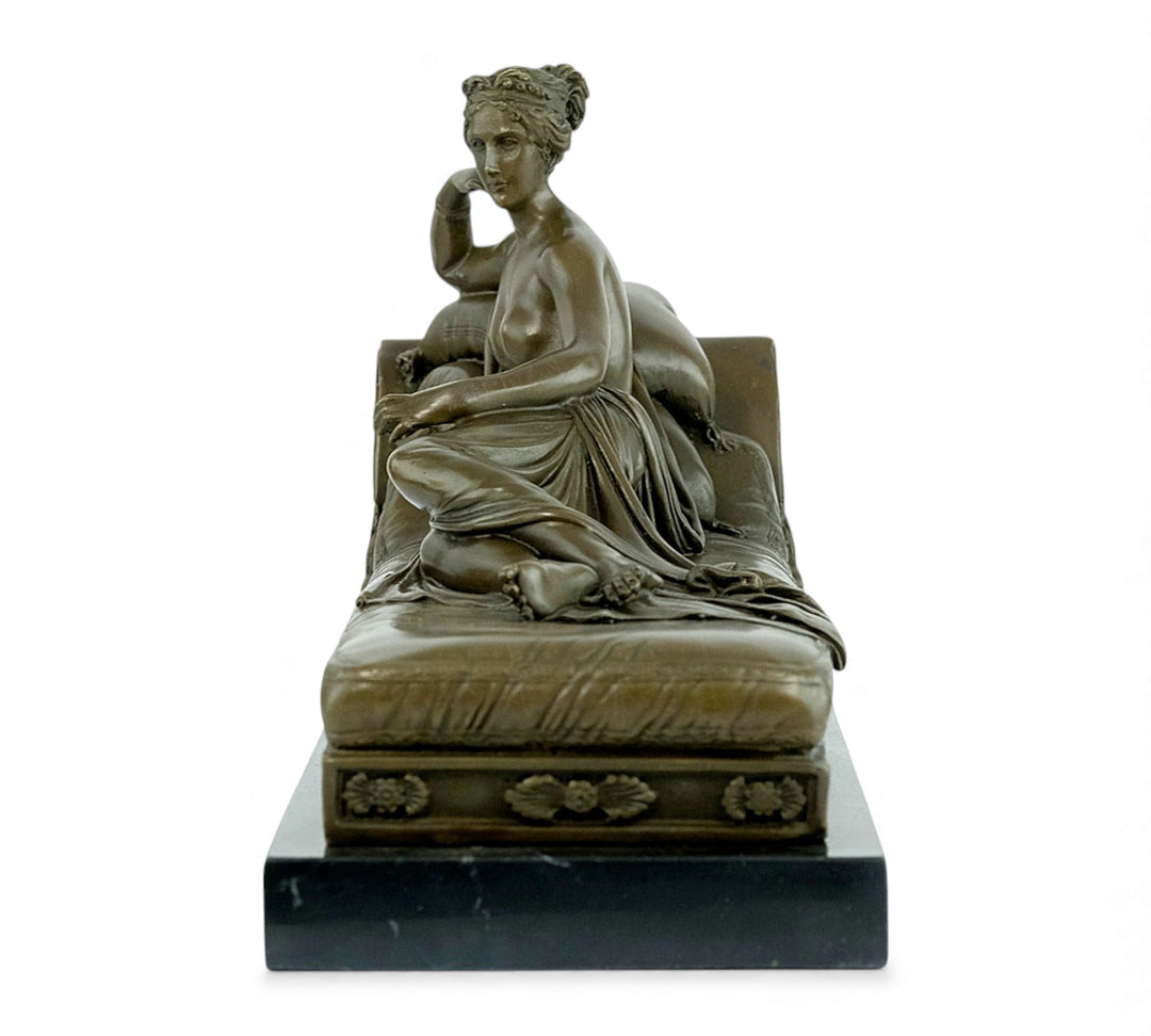 Bronzeskulptur von Pauline Bonaparte auf einer Chaiselongue