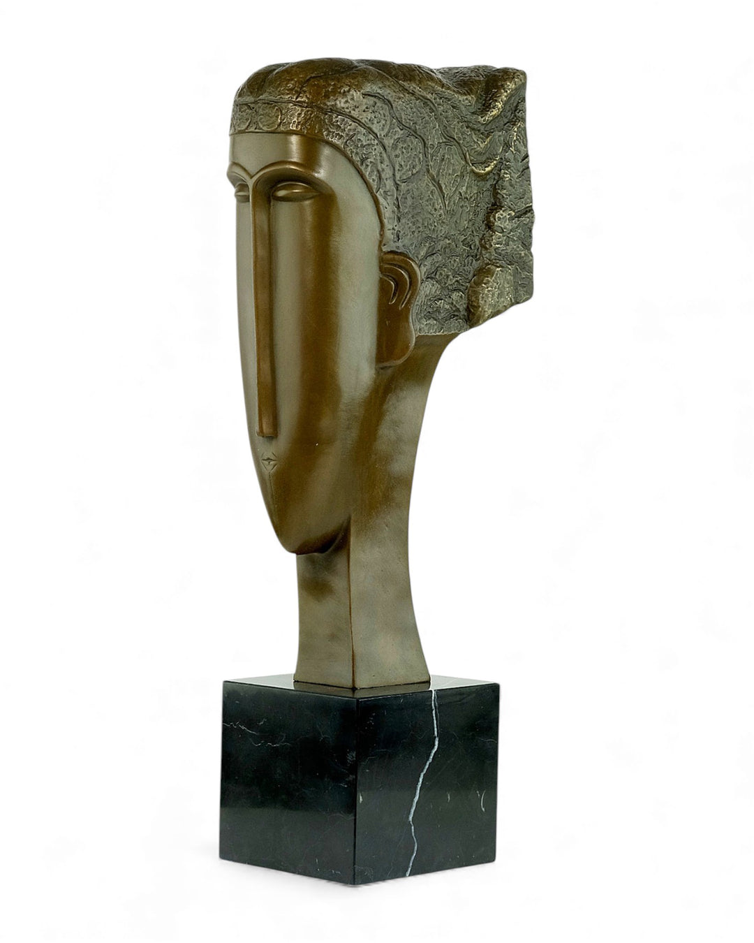 Escultura de bronce «Tête de Jeune Fille à la Frange», inspirada en Modigliani