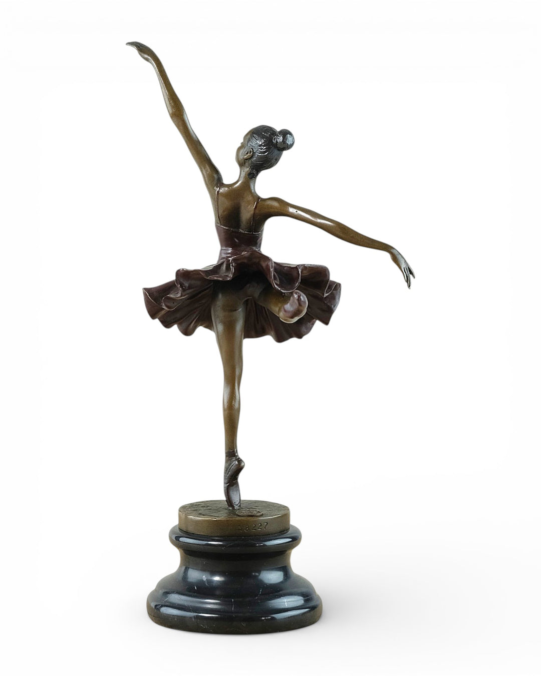 Elegant bronze sculpture of a graceful ballerina