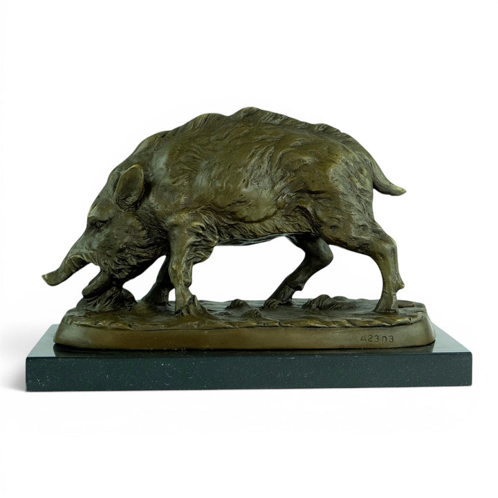 Sculpture en bronze représentant un sanglier d’après Pierre-Jules Mène