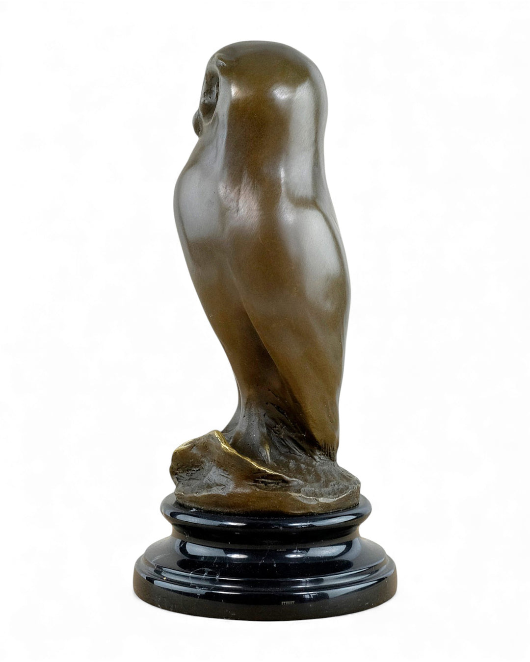 Bronzen beeld van een jonge uil