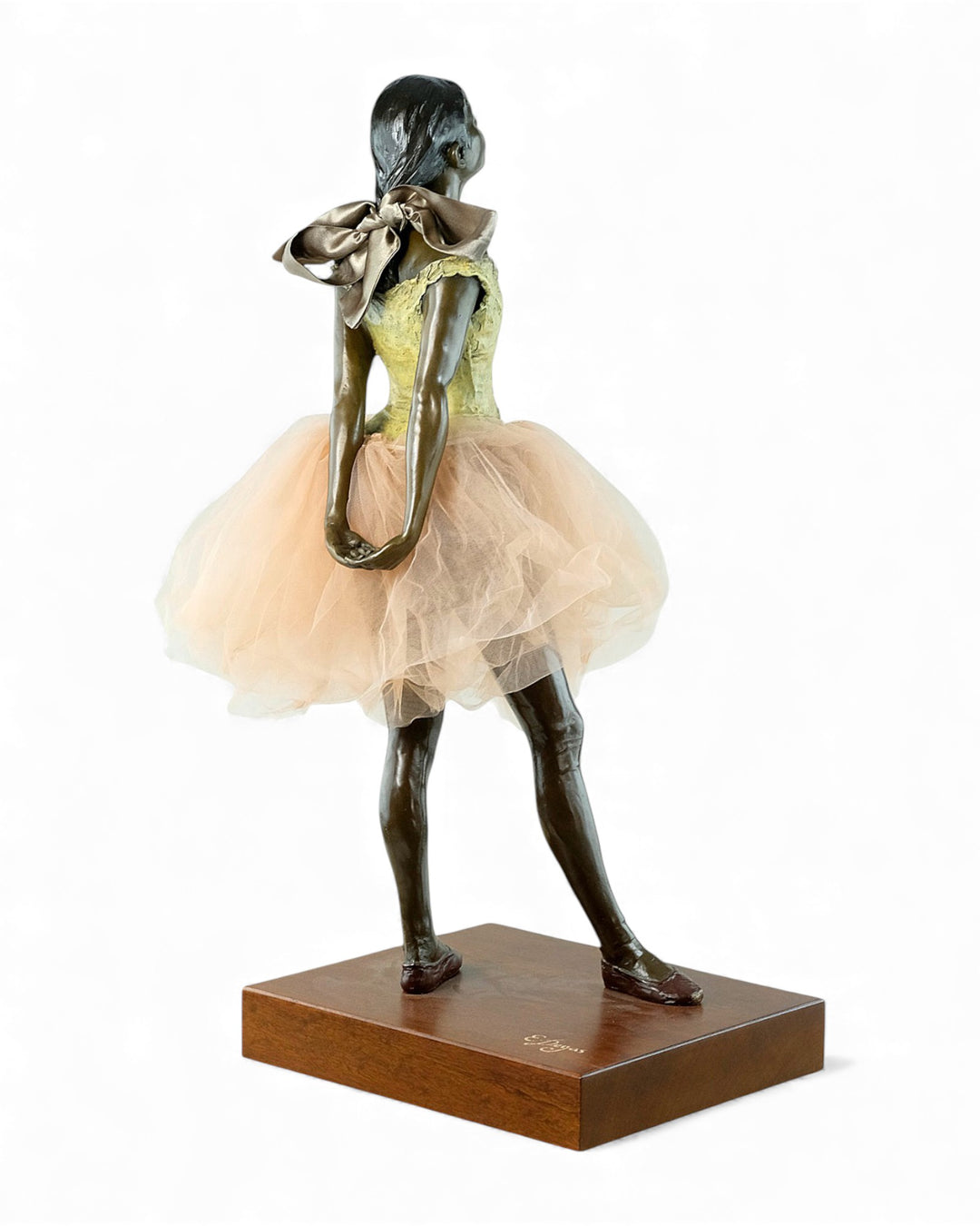 Groot bronzen beeld van De kleine danseres op veertienjarige leeftijd naar Edgar Degas
