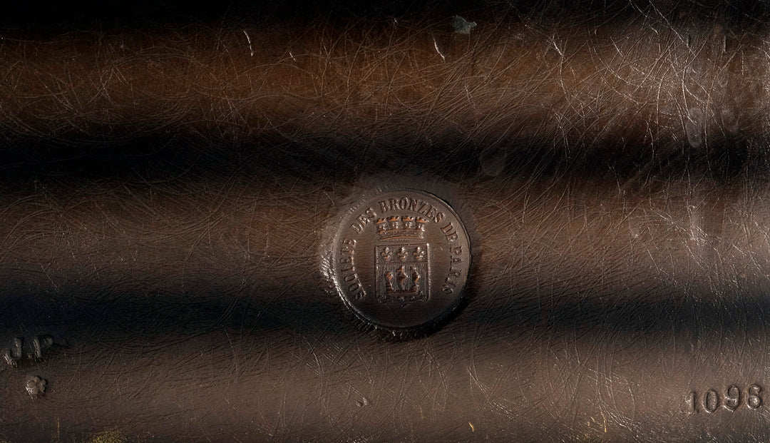 Antiek bronzen beeld van de God van de geneeskunde Asclepius