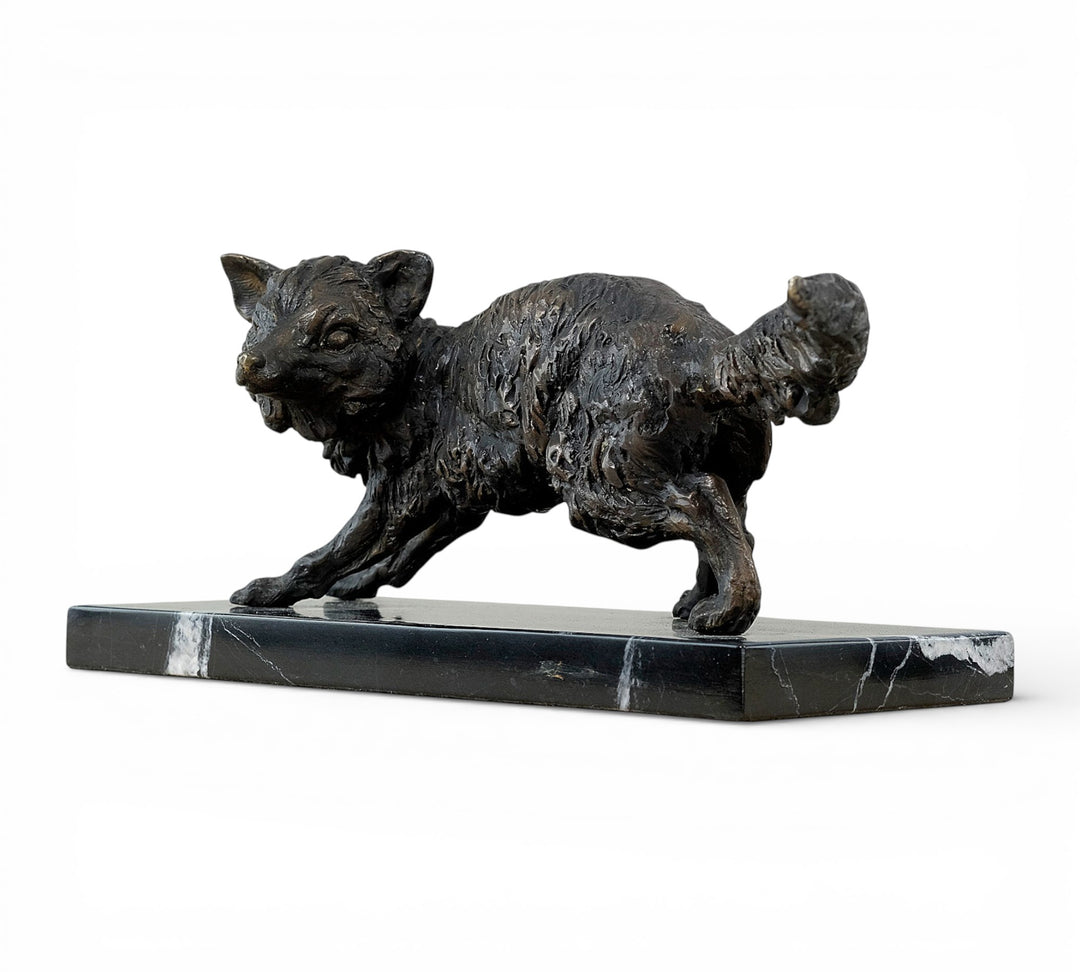 Bronze sculpture of a wiley fox