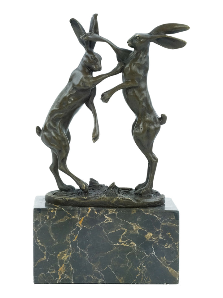 Bronzen sculptuur van twee bokshazen