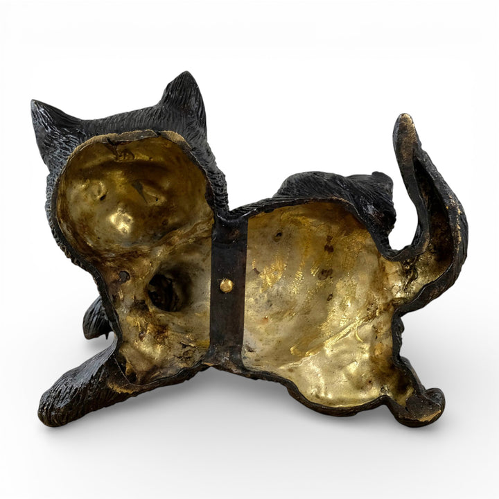 Bronze sculpture of a kitten with a butterfly (indoor & outdoor)