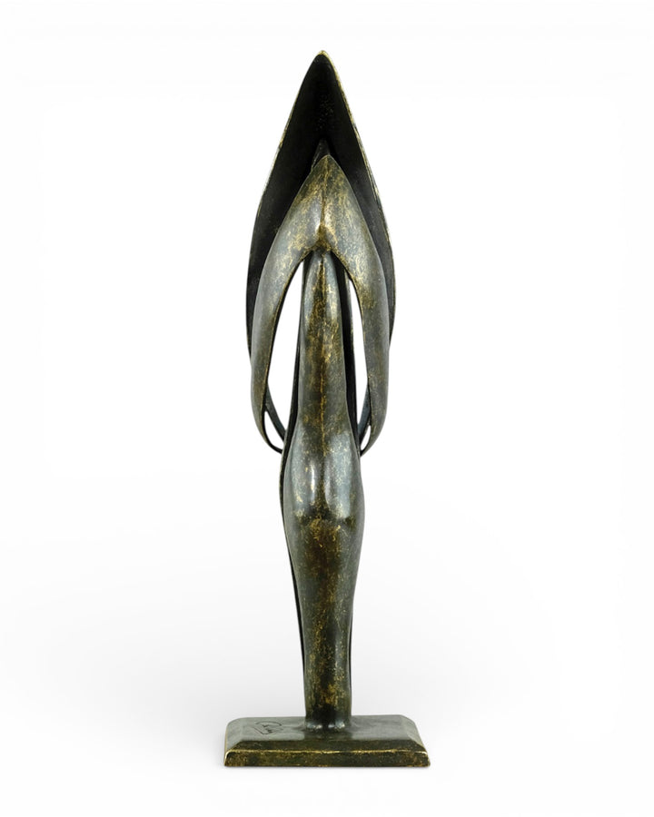 Modern bronze sculpture of an abstract couple in harmony (indoor & outdoor)