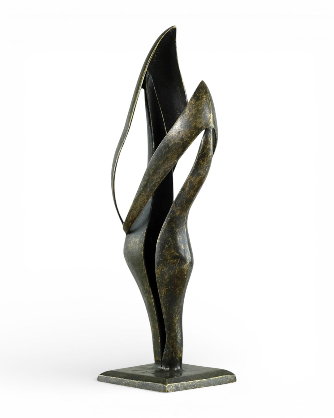 Modern bronze sculpture of an abstract couple in harmony (indoor & outdoor)