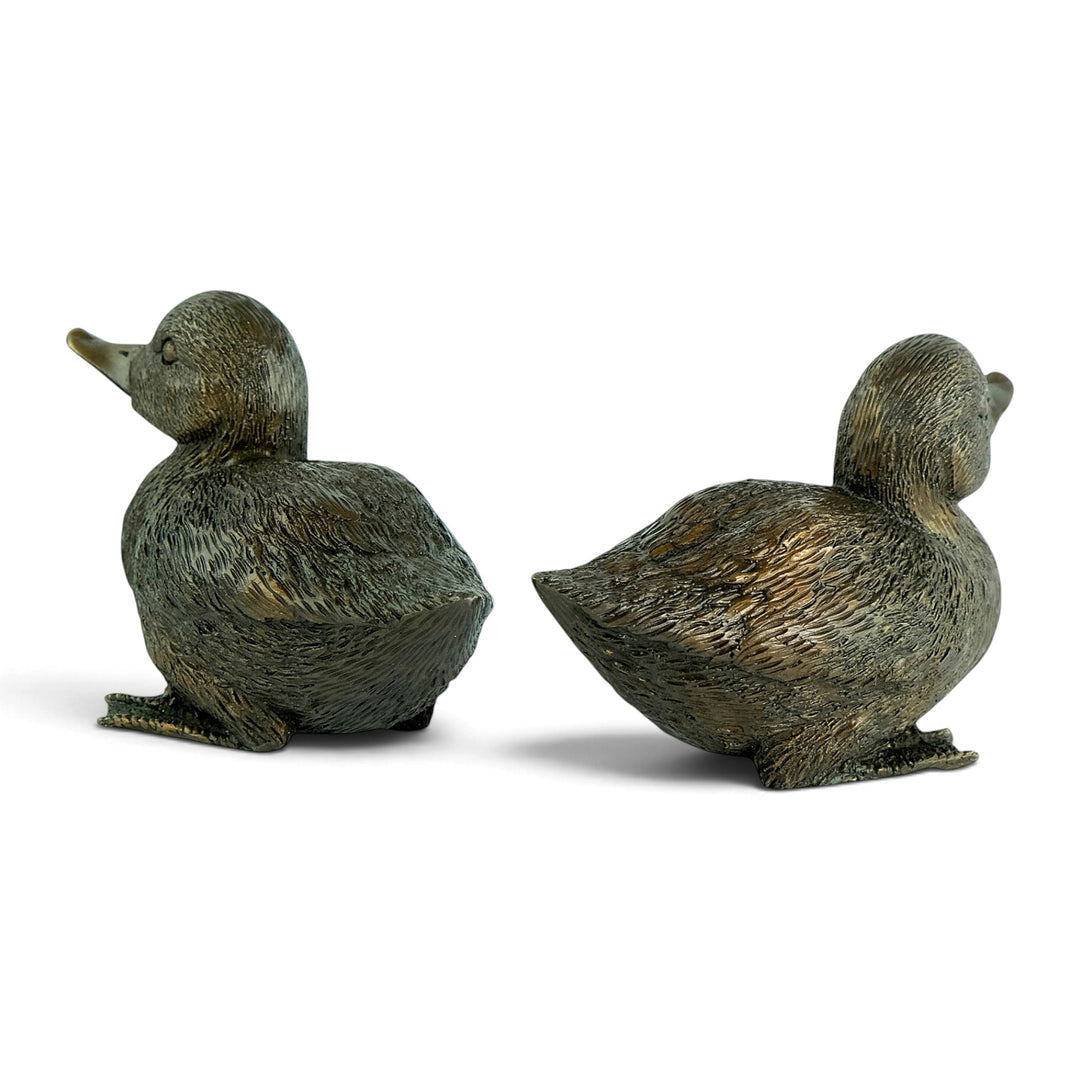 Paar bronzen beelden van eendjes