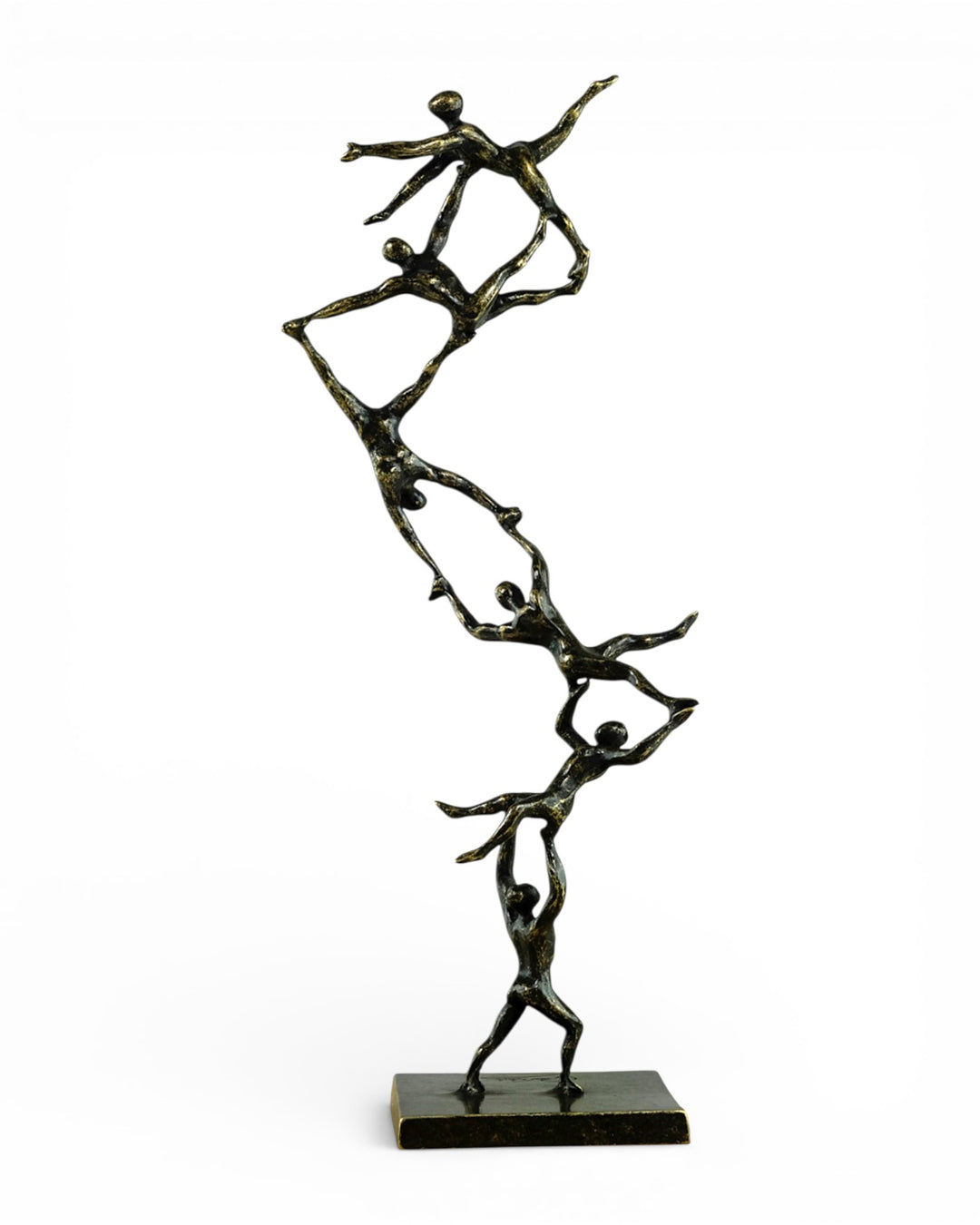 Bronzen sculptuur “Samen naar de top” van Ben Wouters 