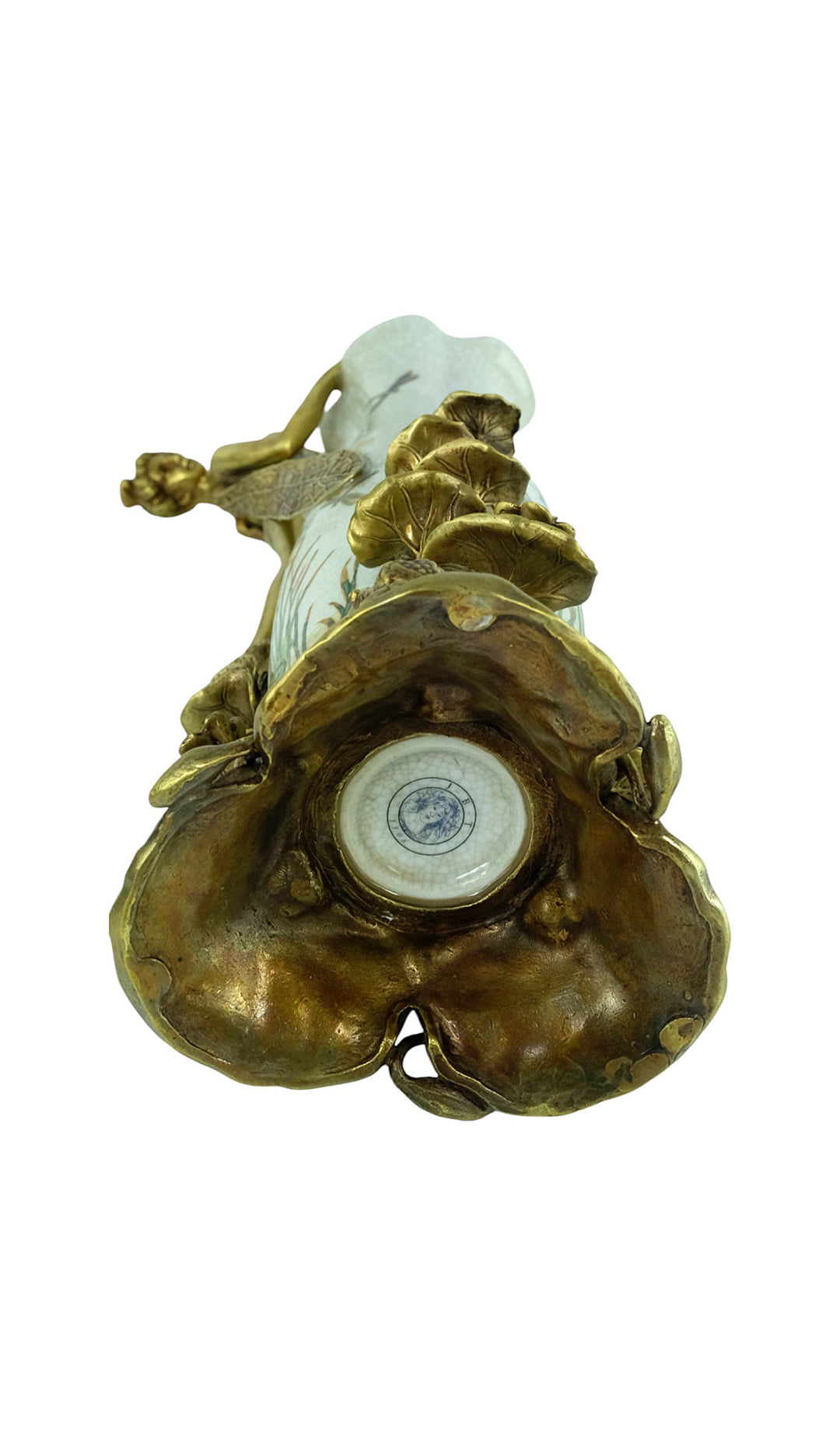 Porcelain vase with floral motifs and bronze decoration