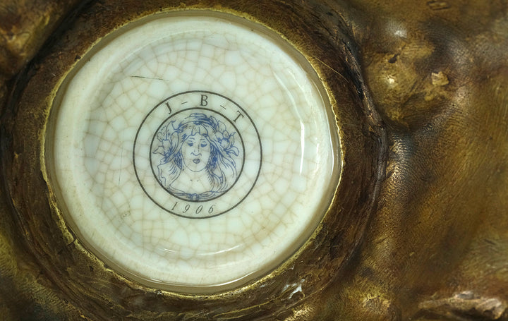Porcelain vase with floral motifs and bronze decoration