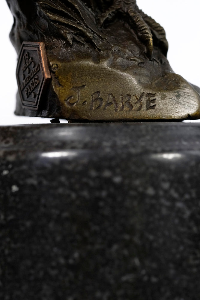 Bronze sculpture of a rooster