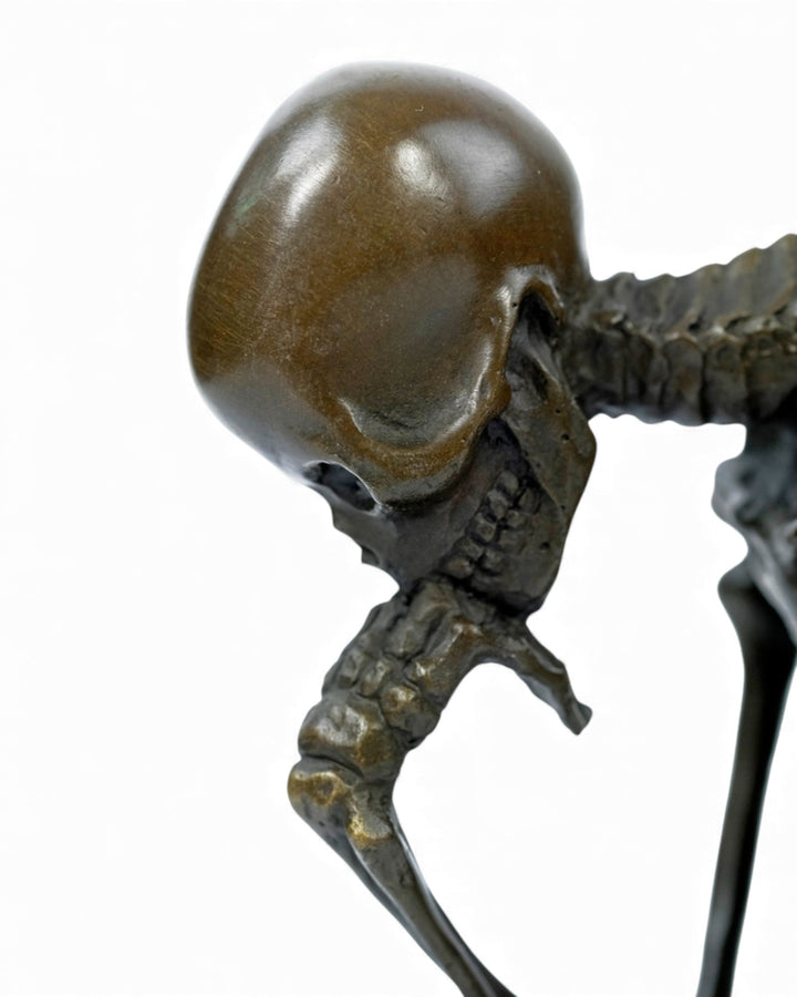 Bronzeskulptur eines Skelett-Denkers (groß)