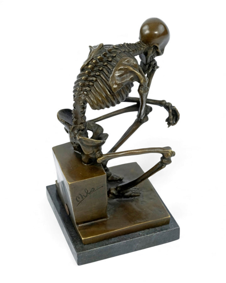 Bronzeskulptur eines Skelett-Denkers (groß)
