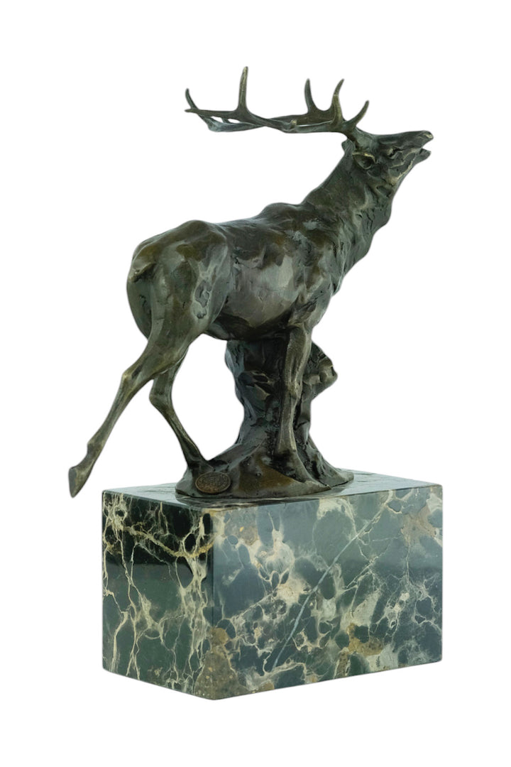 Bronze sculpture of a braying red deer