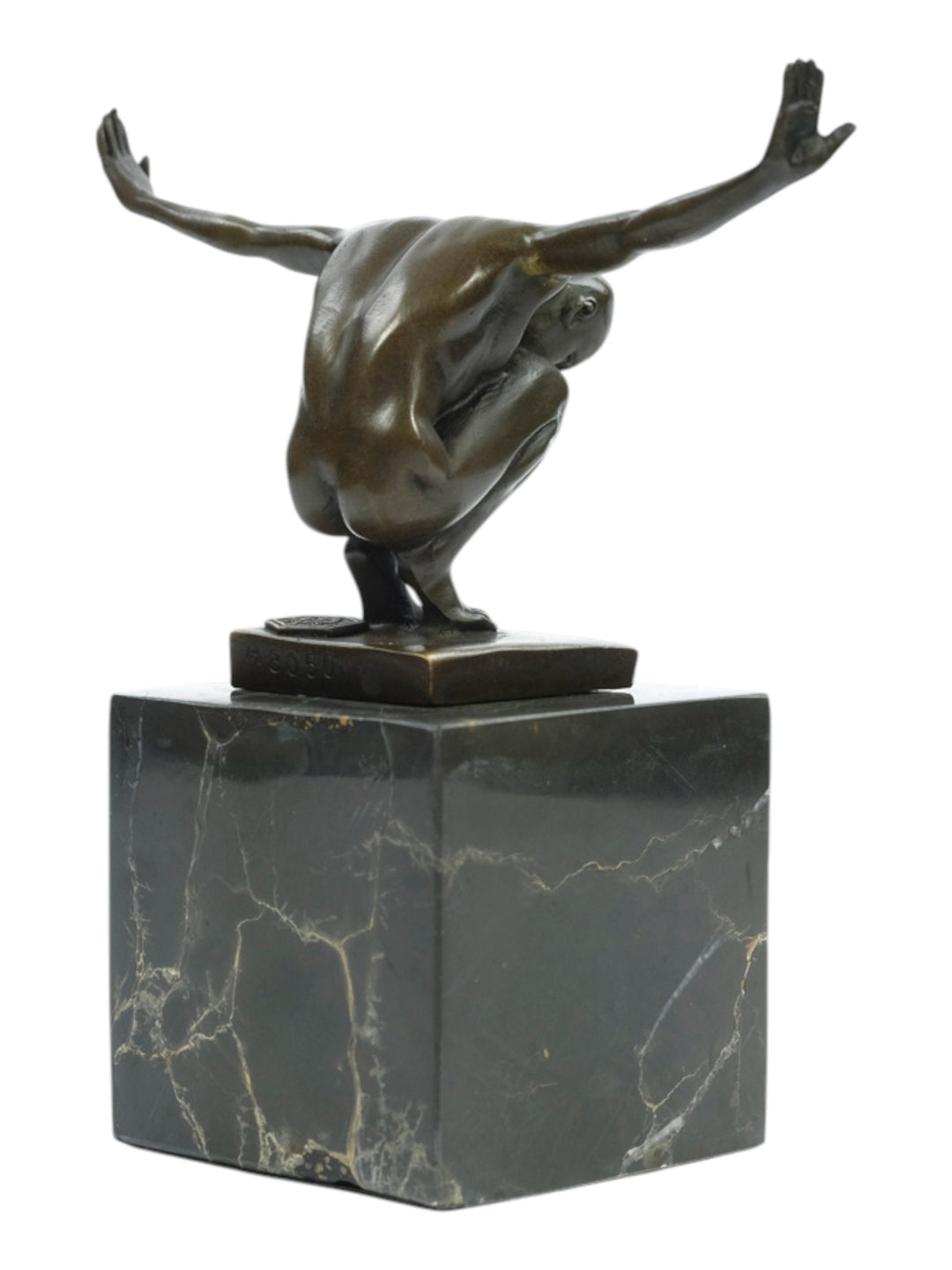 Bronze Skulptur eines kauernden Mannes mit ausgestreckten Armen