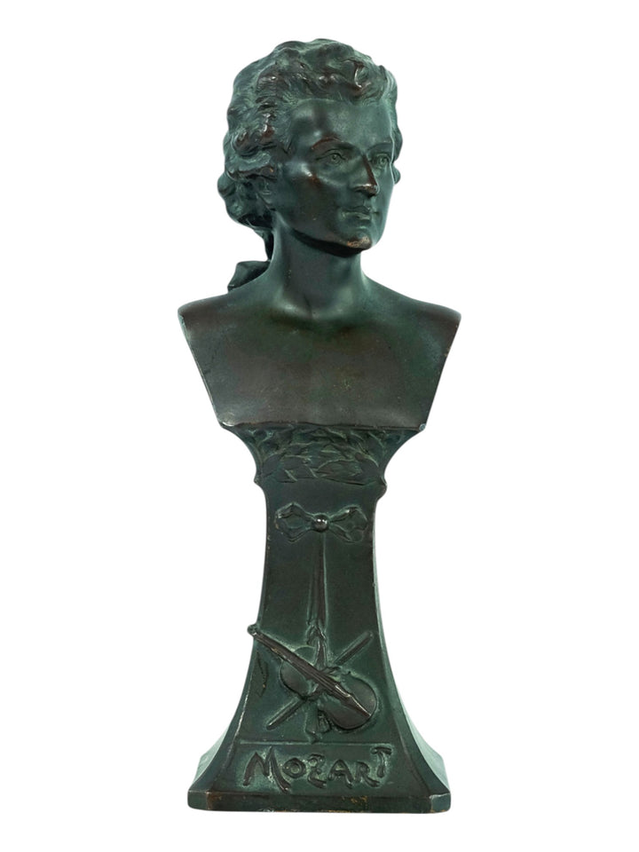 Paire de sculptures anciennes de Mozart et Beethoven