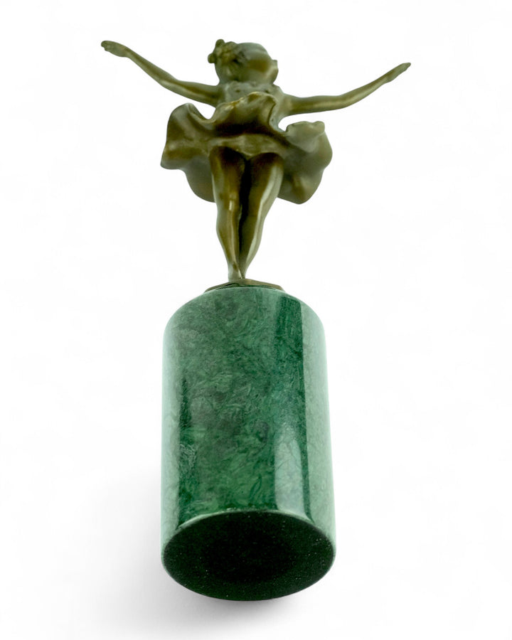 Bronzen sculptuur van een jonge ballerina in Art Deco stijl