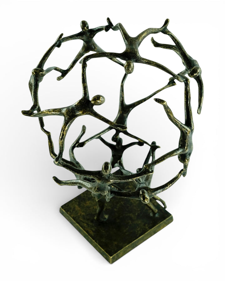 Bronze sculpture - Collective Strength