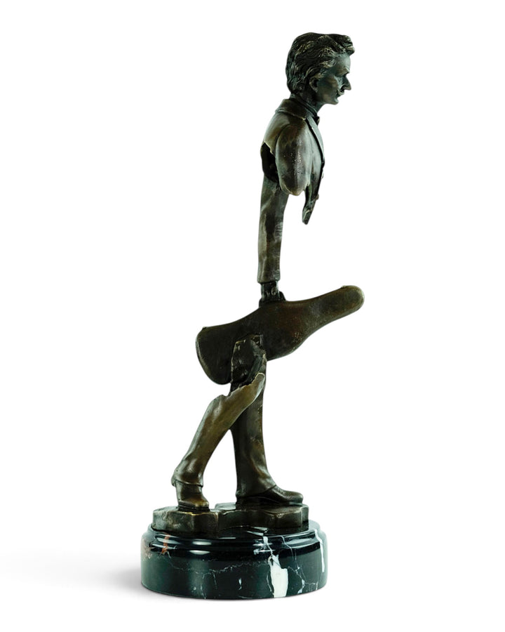 Sculpture en bronze « The Traveling Musician » – inspirée de Bruno Catalano