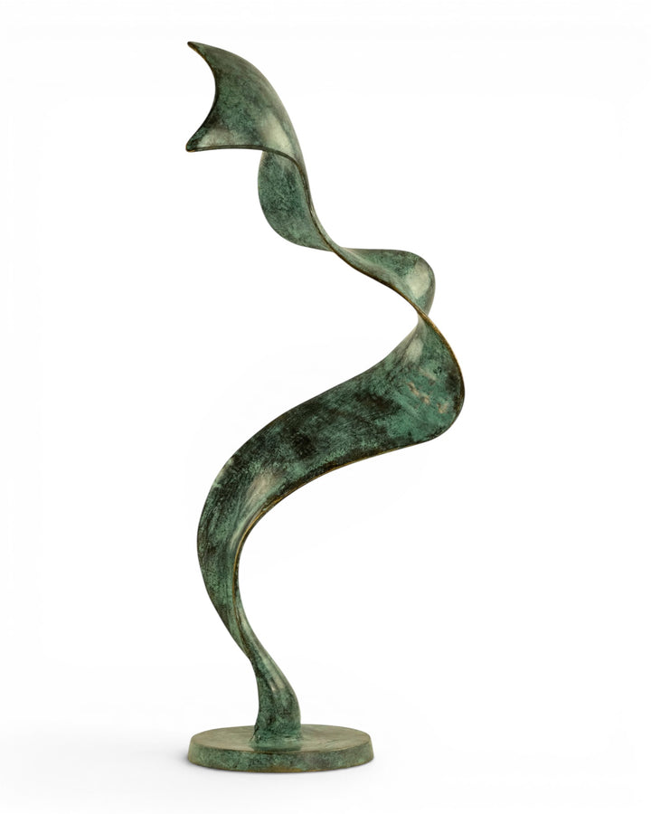 Scultura astratta in bronzo dalle forme fluide di Ben Wouters