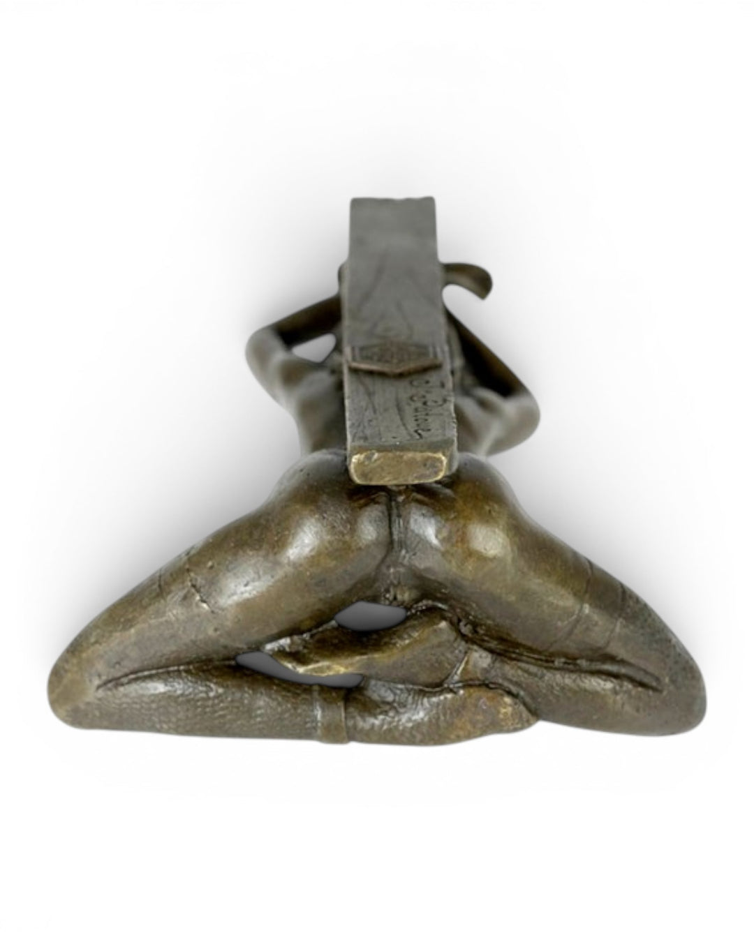 Scultura erotica in bronzo raffigurante una figura femminile con gli occhi bendati