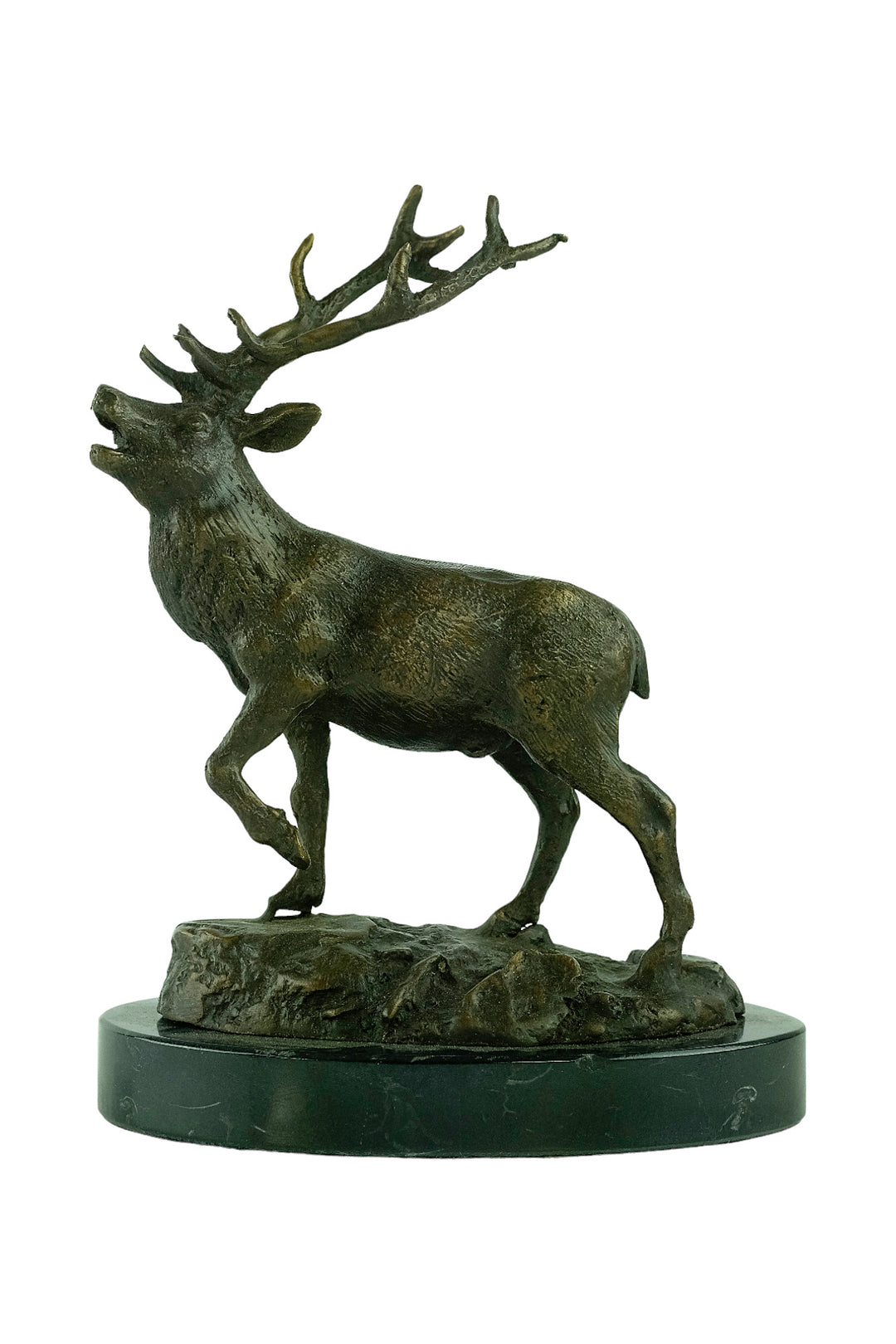 Bronze sculpture of a red deer bellowing