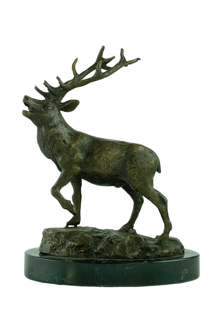 Bronze sculpture of a red deer bellowing