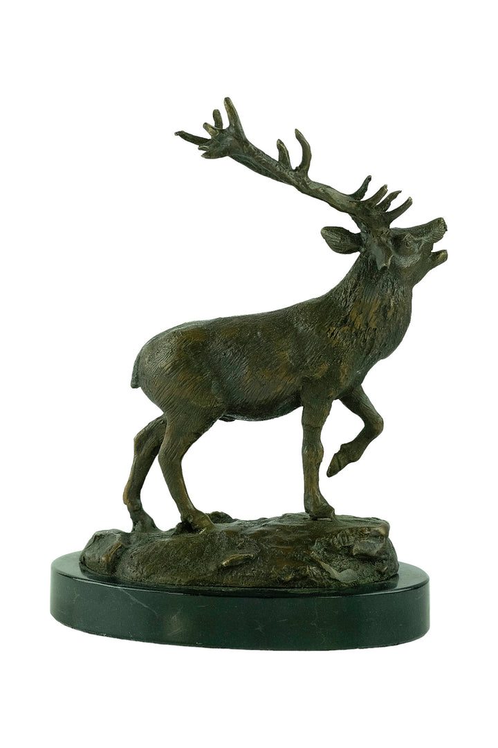 Bronze sculpture of a red deer bellowing