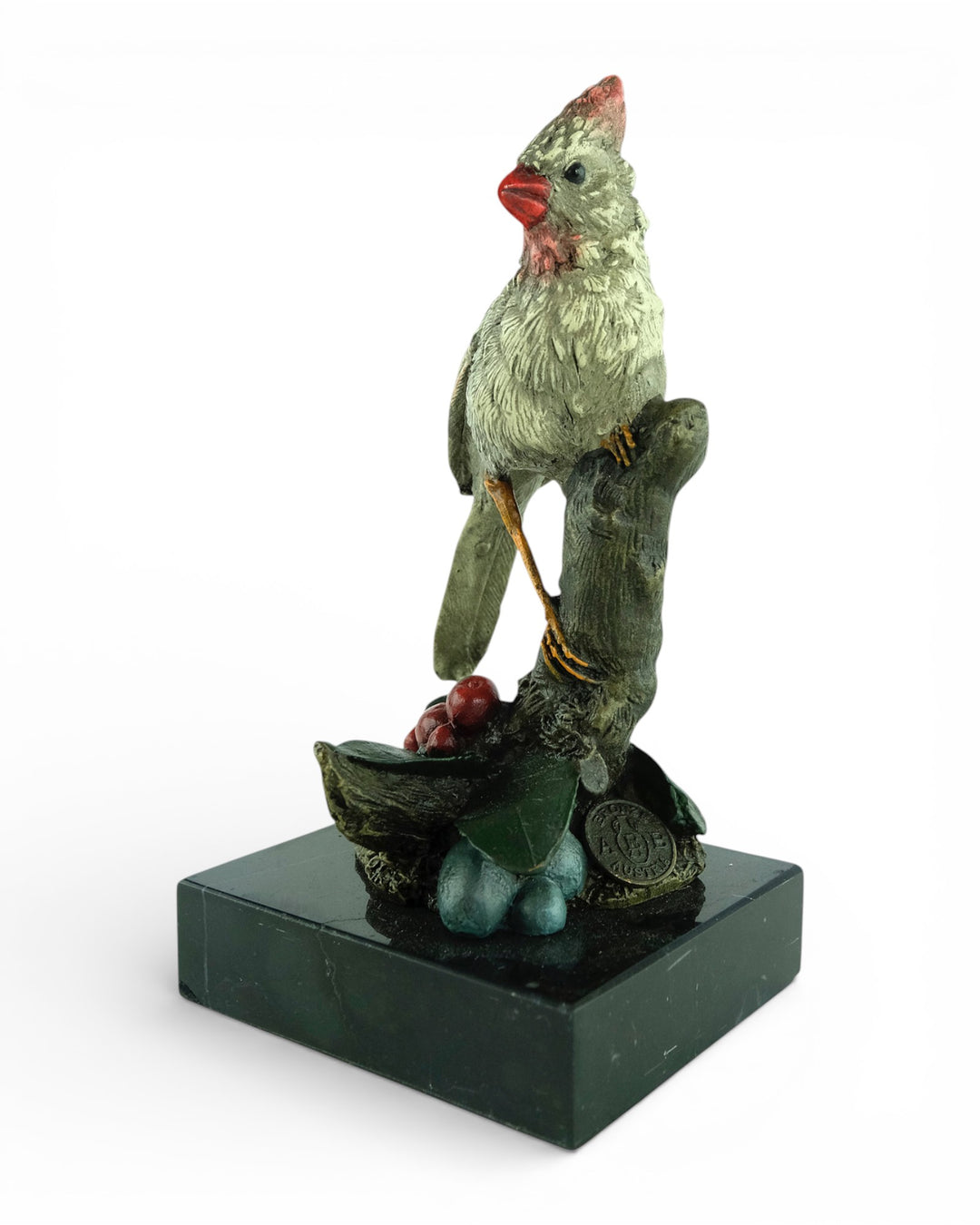 Weens bronzen beeld van een Noordelijke kardinaal vogel