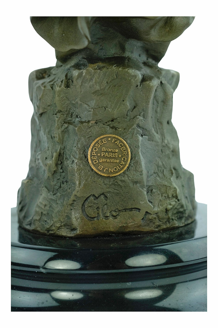 Bronze sculpture of the Roman goddes Fortuna