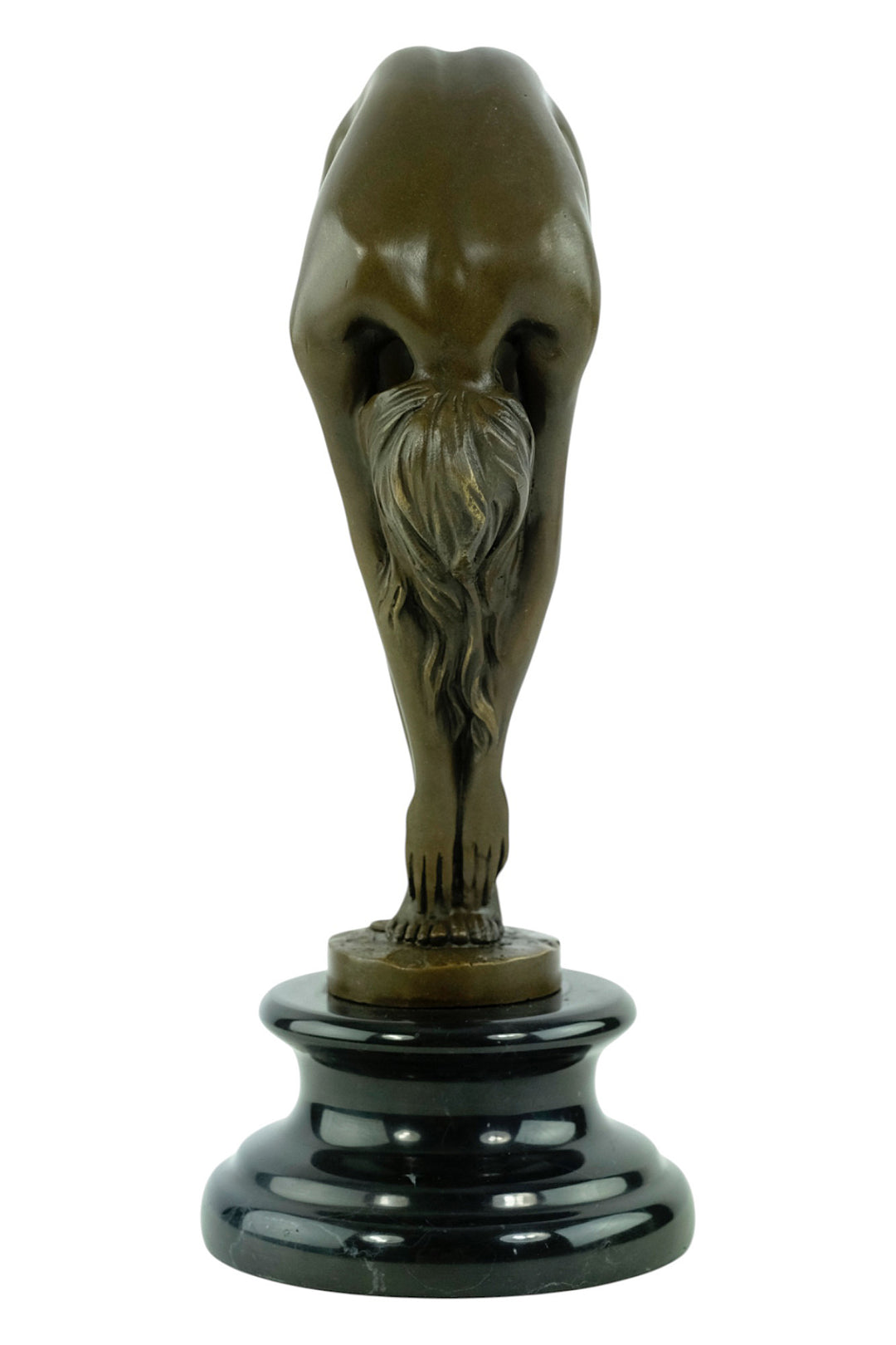 Bronze-Skulptur einer weiblichen Aktfigur in anmutiger Biegung