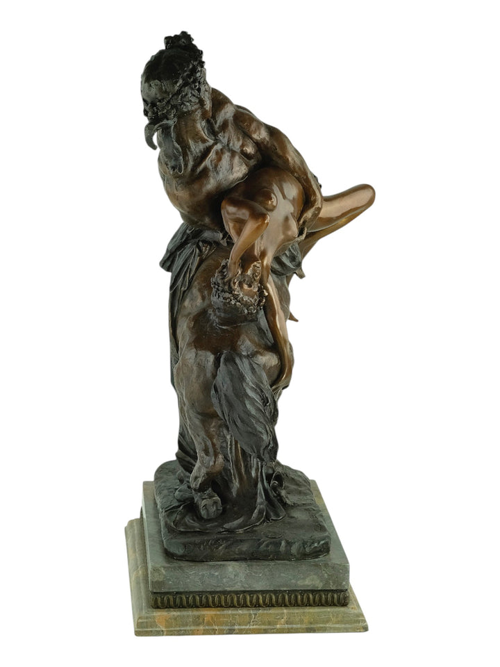 Bronzen beeld van de Ontvoering van Hippodamia