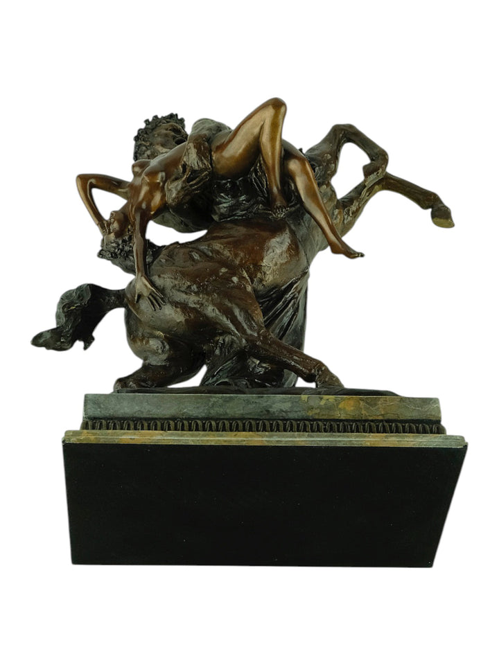 Bronzen beeld van de Ontvoering van Hippodamia