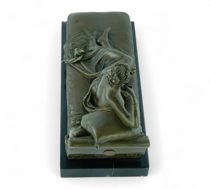 Bronze sculpture of Pauline Bonaparte on a chaise longue