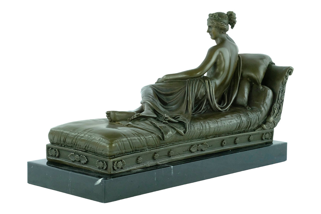 Bronze figure of Pauline Bonaparte lounging on a chaise longue, inspired by Antonio Canova's neoclassical masterpiece.