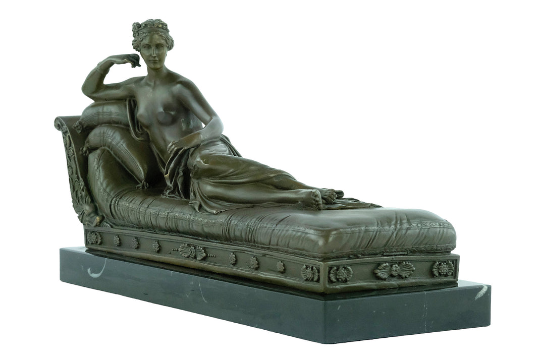 Bronze figure of Pauline Bonaparte reclining on a chaise longue, inspired by Antonio Canova's work, detailed sculpture.