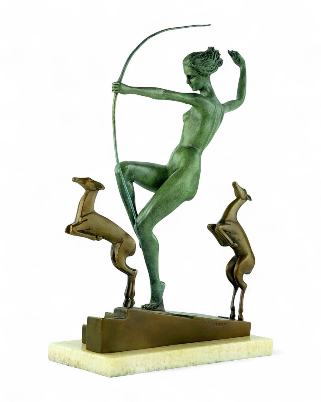 Bronzeskulptur der Diana, der Jägerin, mit springenden Rehen – nach Bouraine