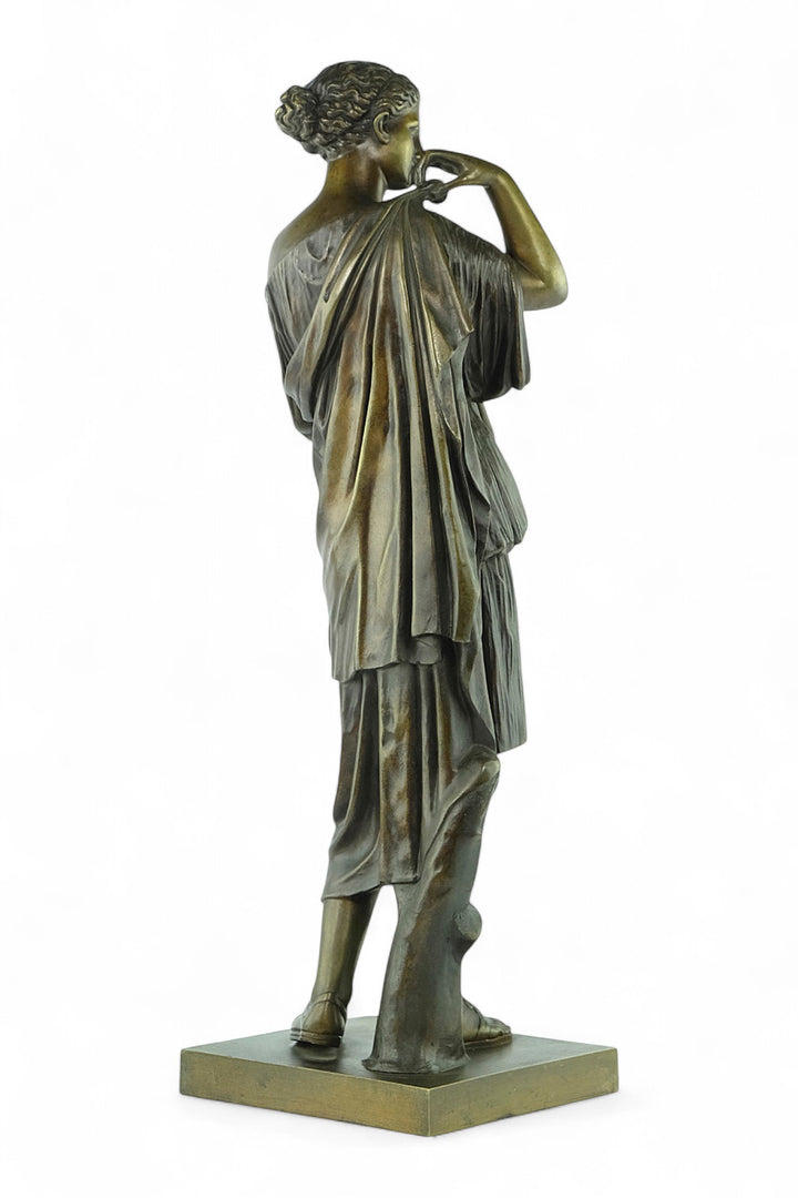 Antiek bronzen beeld van Diana van Gabii