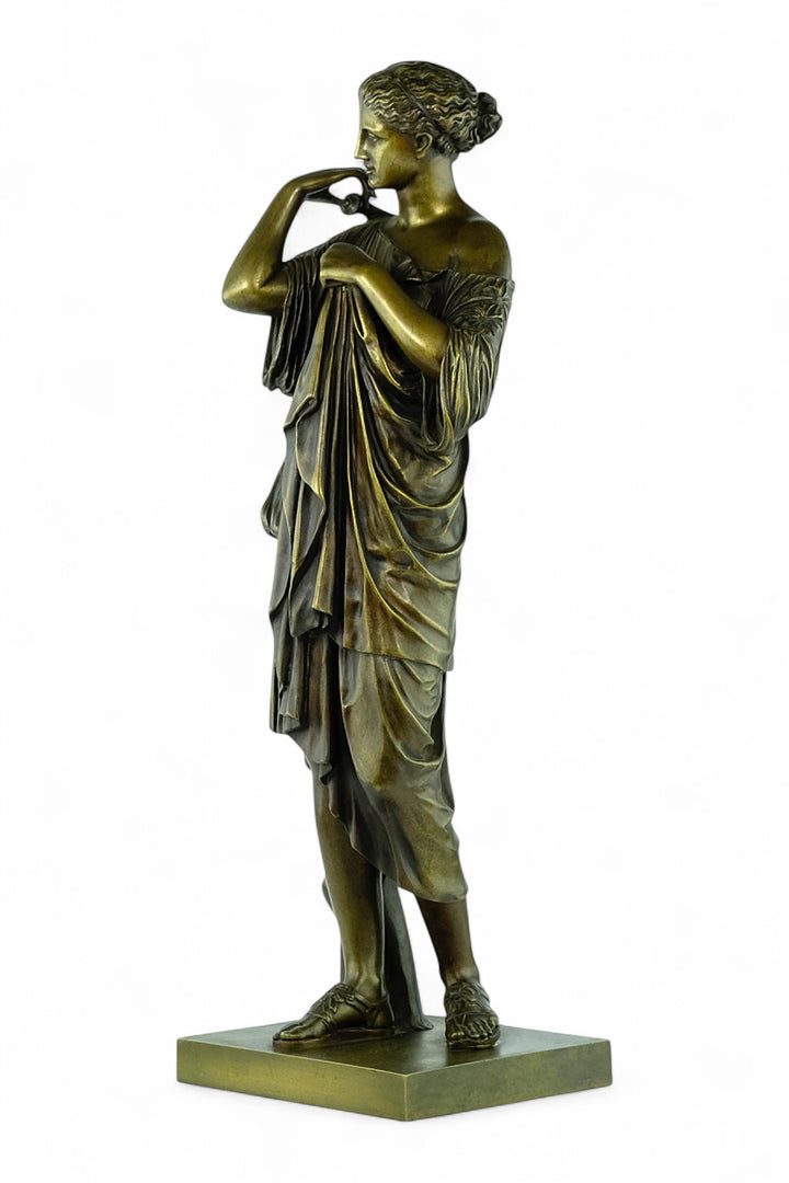 Antiek bronzen beeld van Diana van Gabii