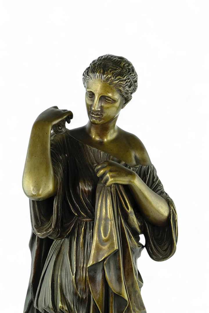 Antiek bronzen beeld van Diana van Gabii