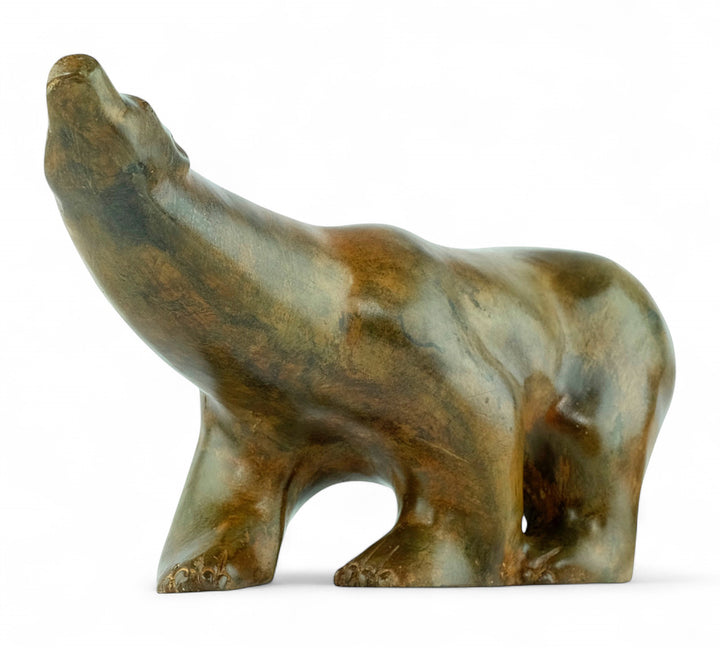 Bronzen beeld van een ijsbeer van de gieterij Pierre Chenet